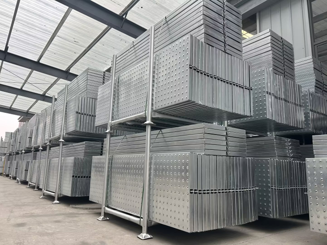 Planches d'&eacute;chafaudage