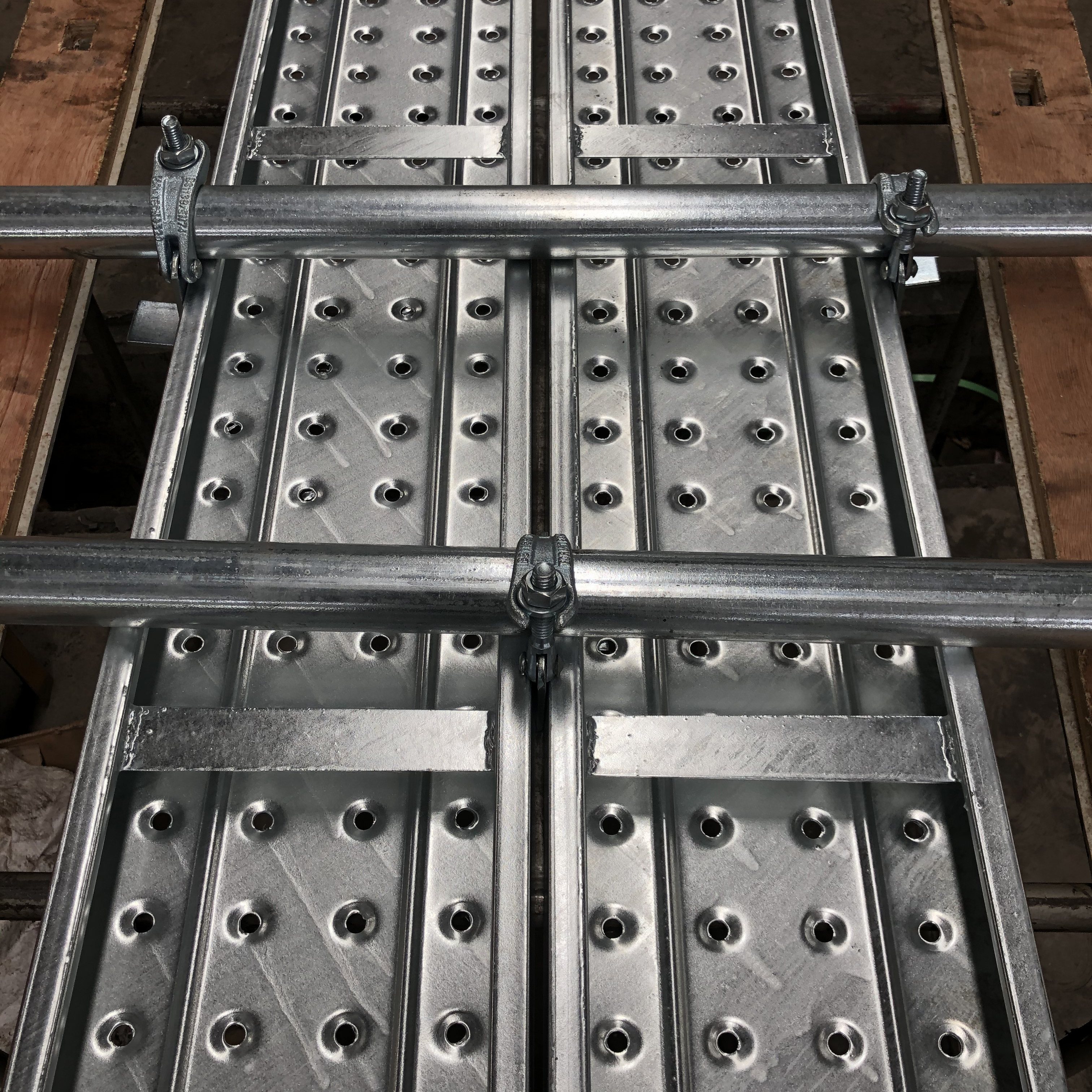 Coupleur de retenue de carte emball&eacute; 