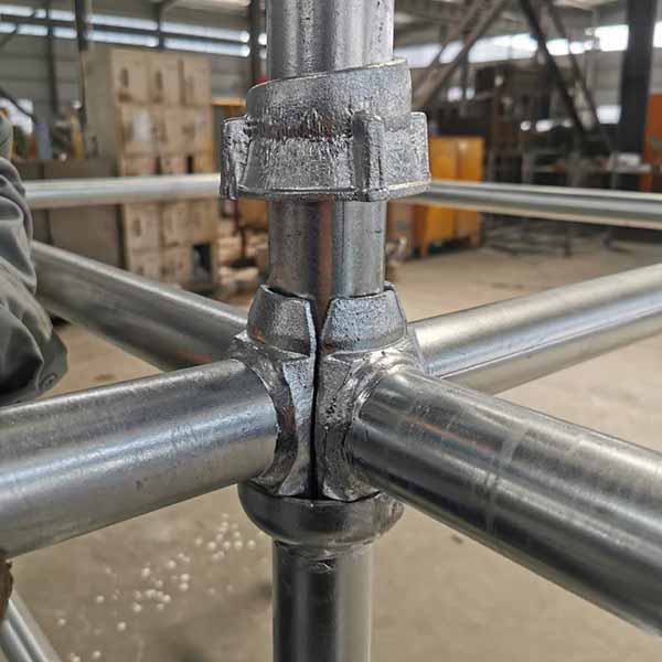 Étapes d\'installation d\'échafaudage à cuplock