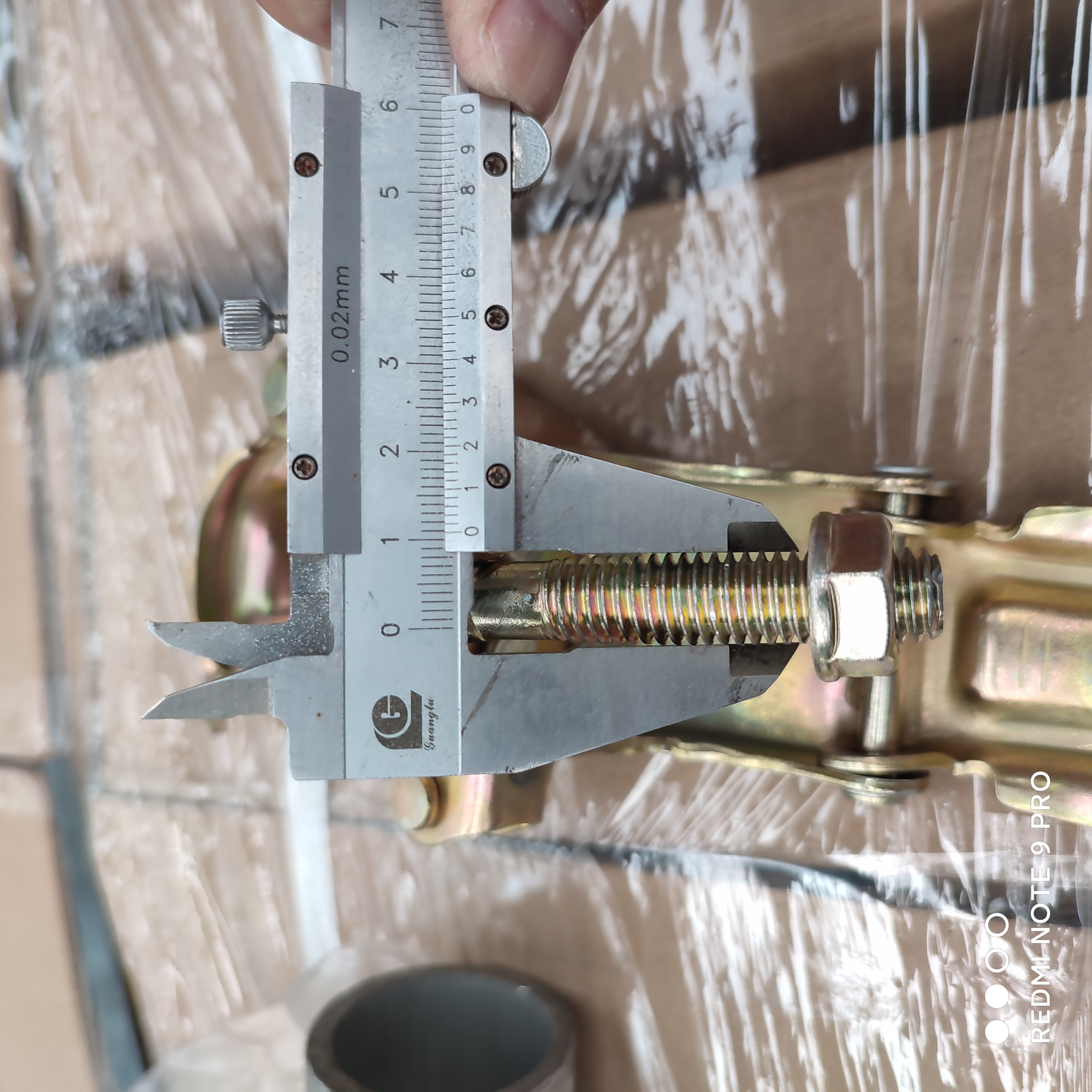 coupleur pivotant press&eacute; coupleur 