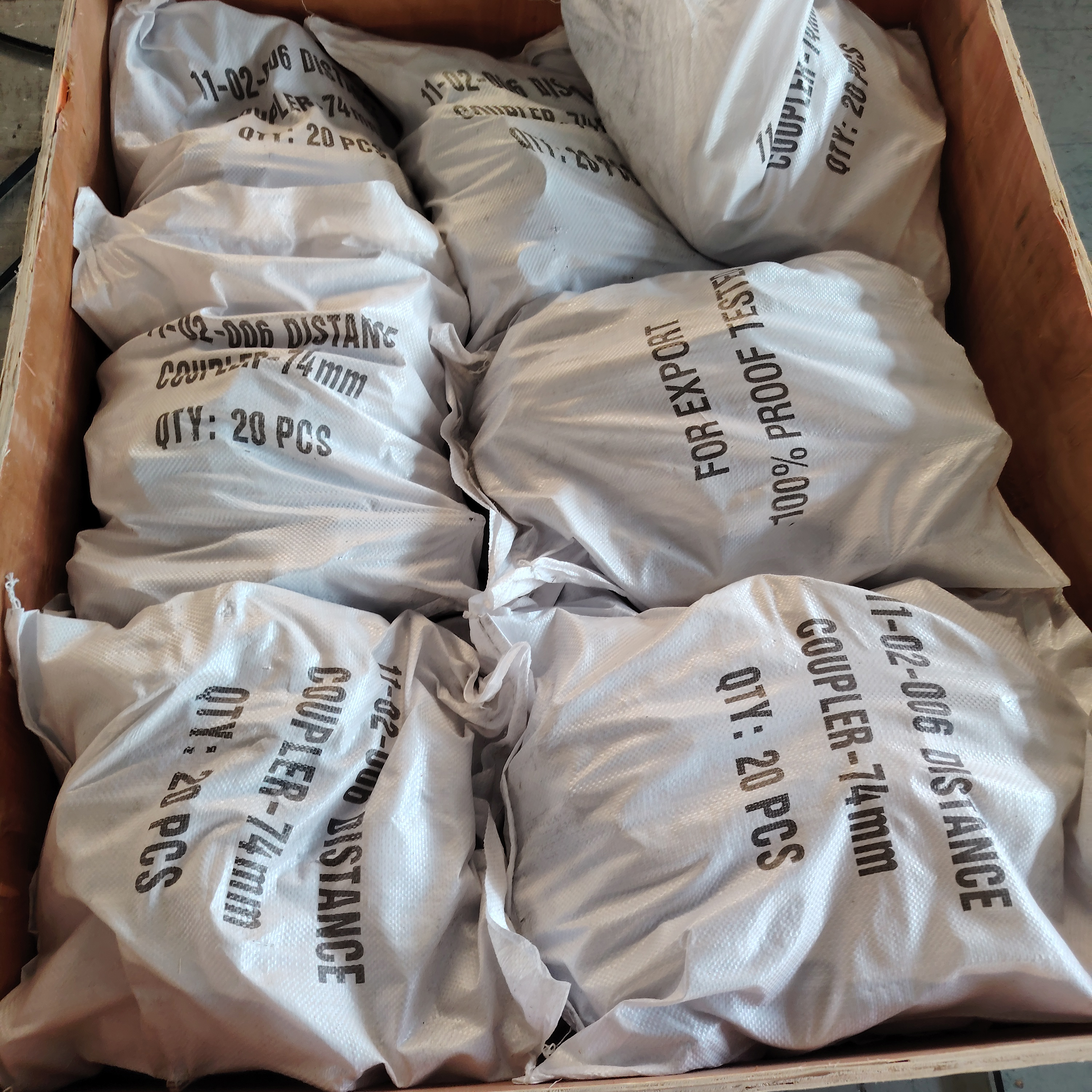 Coupleur de distance - Pince d'échafaudage de forme spéciale de 74 mm