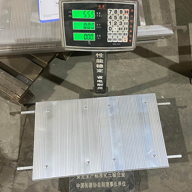 Échafaudage Ringlock en aluminium demi-plate-forme 0,7 m