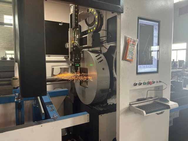 coupe d"hélices en acier