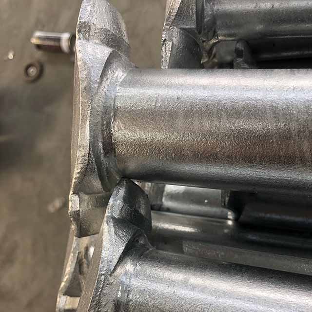 Syst&egrave;me d'&eacute;chafaudage &agrave; 