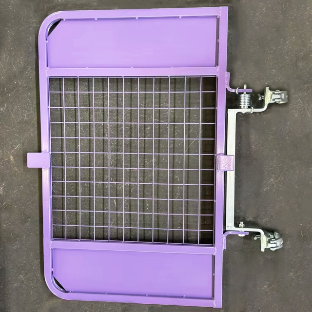 Porte d'&eacute;chafaudage violette 