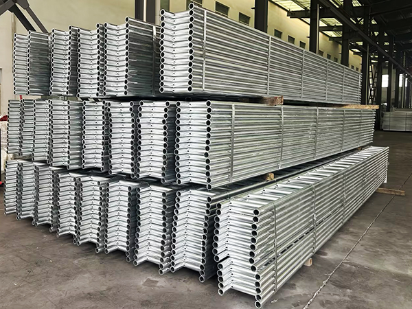 poutre &eacute;chelle en aluminium2-600.jpg