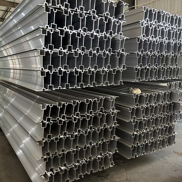 Poutre en aluminium I