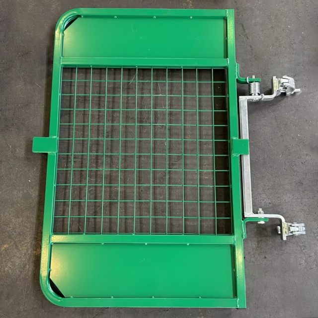 Porte d'&eacute;chafaudage verte